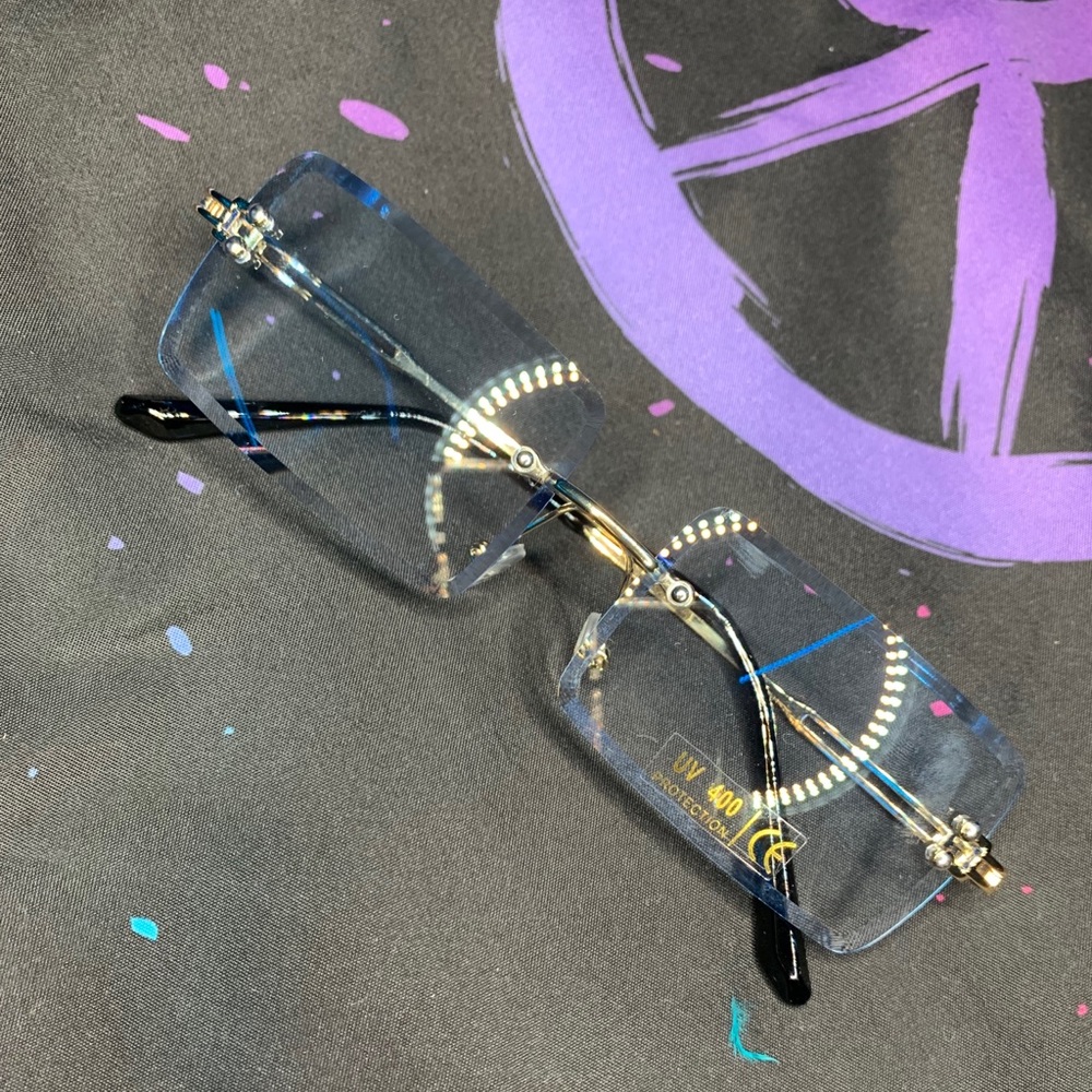 Small Rectangular Glasses - Picture 2 of 3